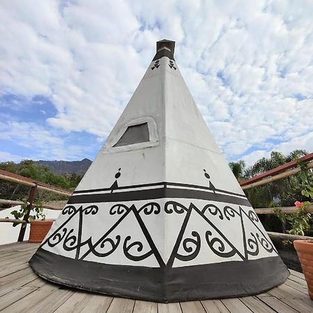 Hotel Fungi Tipis Tepoztlán Esterno foto